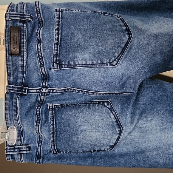 Kenneth Cole jeans 👖 - Picture 4 of 4